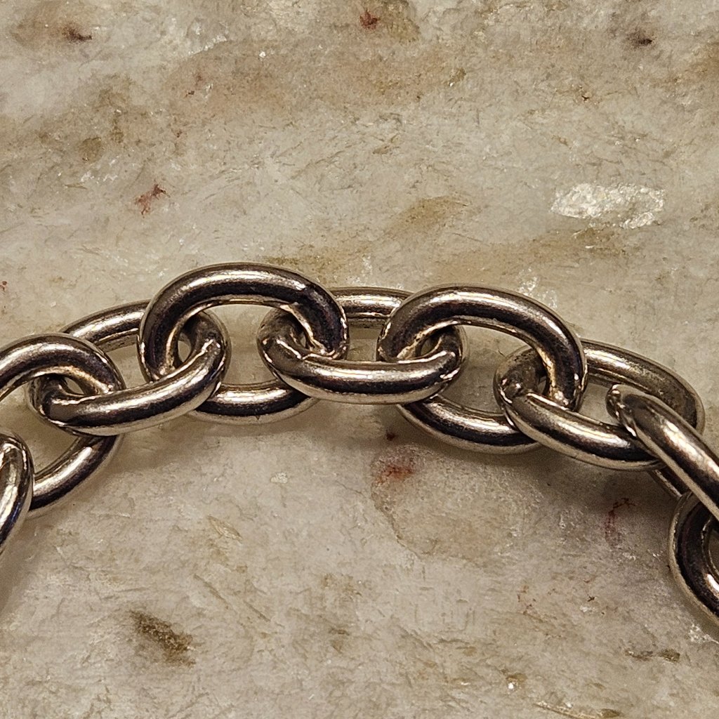 Rare Monica Rich Kosann 925 Silver Luck Charm Bracelet Engraved Vine Locket — image 4 of 8